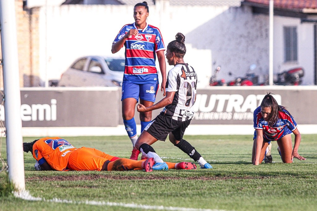 Cear&aacute; vence Cl&aacute;ssico-Rainha em Estadual Feminino