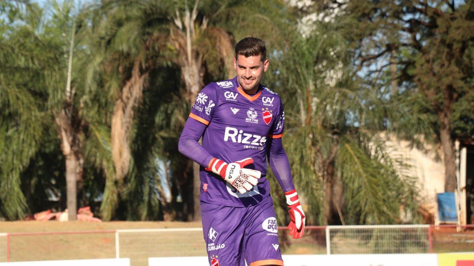 Sem Georgemy, Vila Nova tem novidade no gol