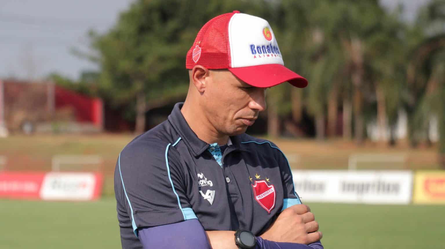 Higo Magalh&atilde;es lamenta aus&ecirc;ncia de Deivid: &ldquo;jogador crucial&rdquo;