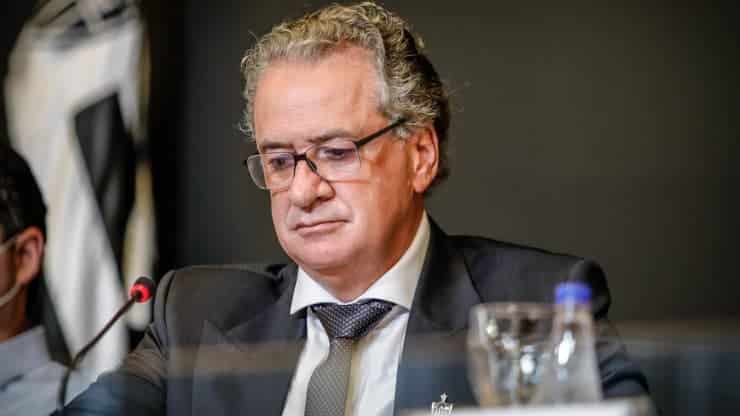 Presidente do Atl&eacute;tico-MG dispara contra arbitragem: &ldquo;N&oacute;s n&atilde;o vamos ficar calados&rdquo;