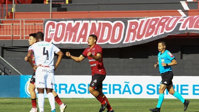 Brasil de Pelotas x Oper&aacute;rio-PR como aconteceu &ndash; resultado, destaques e rea&ccedil;&atilde;o