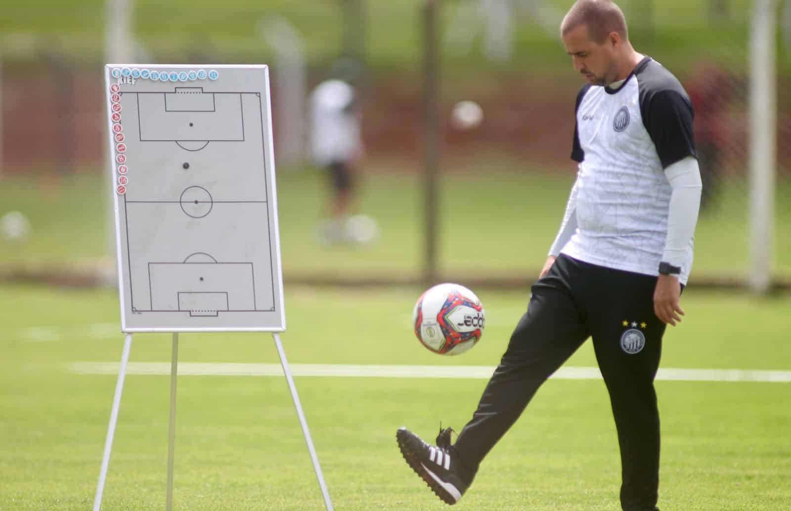 Rea&ccedil;&atilde;o Oper&aacute;rio-PR!! Ricardo Catal&aacute; destaca pontos importantes da vit&oacute;ria