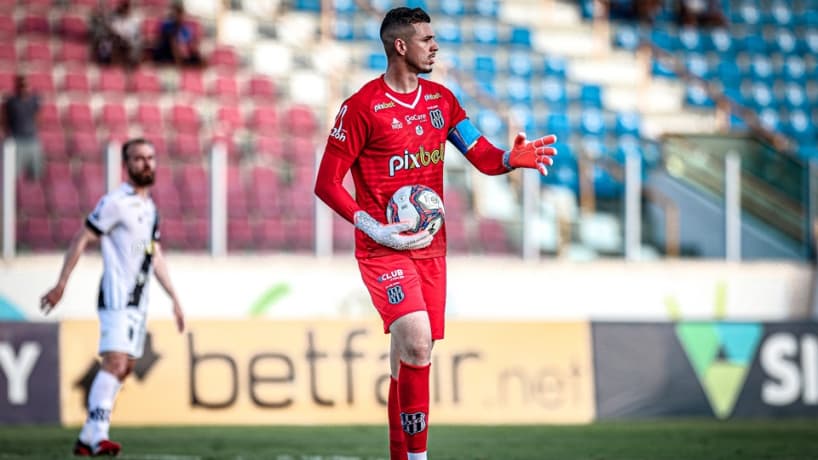 Até 2022!! Ponte Preta se despede da série B em jogo contra o Coritiba
