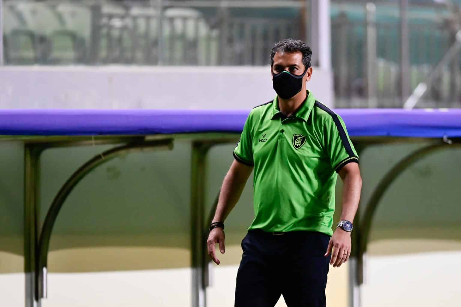 Marquinhos Santos j&aacute; faz contas pela perman&ecirc;ncia do Am&eacute;rica na S&eacute;rie A