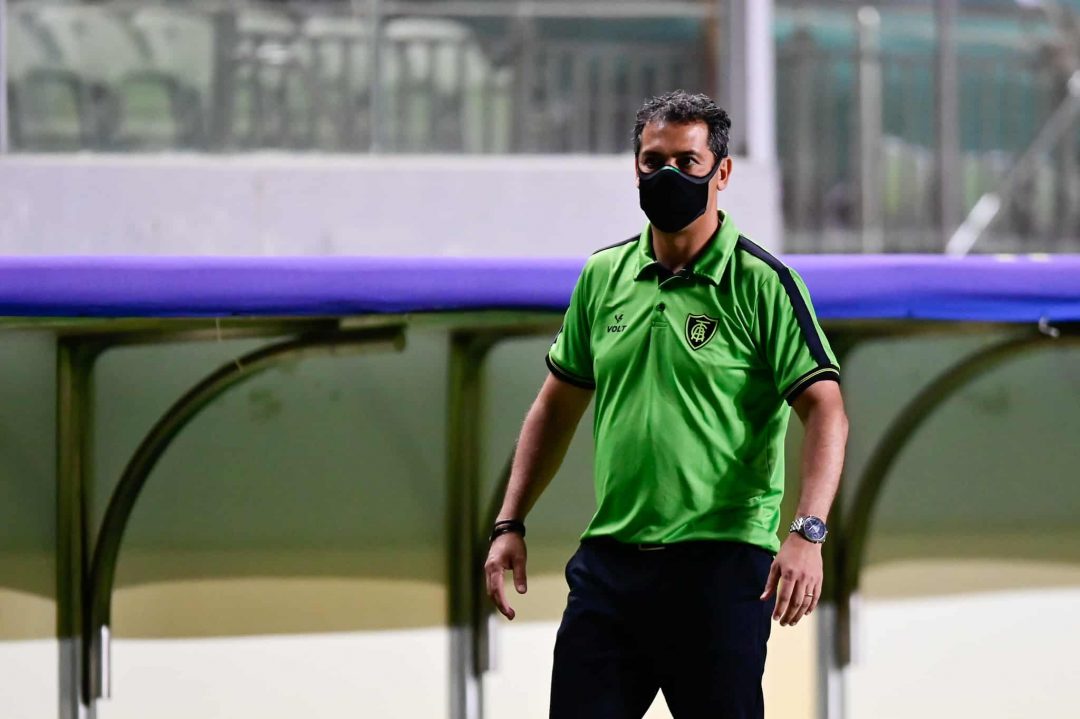 Marquinhos Santos j&aacute; faz contas pela perman&ecirc;ncia do Am&eacute;rica na S&eacute;rie A