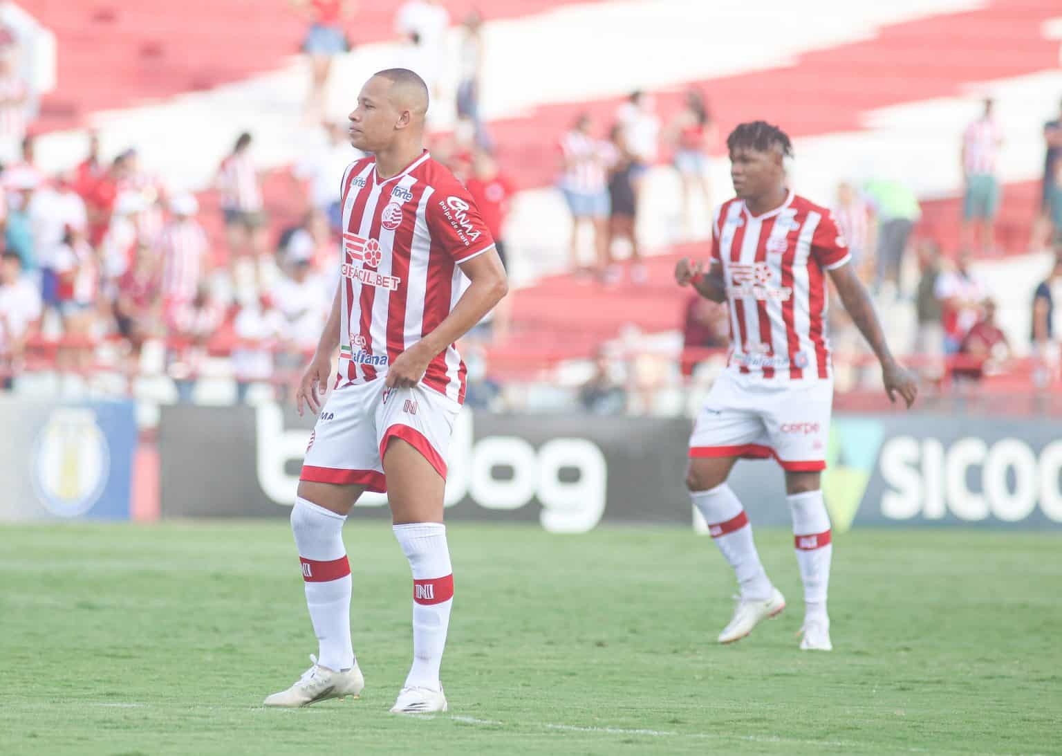 Caio Dantas desfalca o N&aacute;utico e tem retorno previsto para janeiro