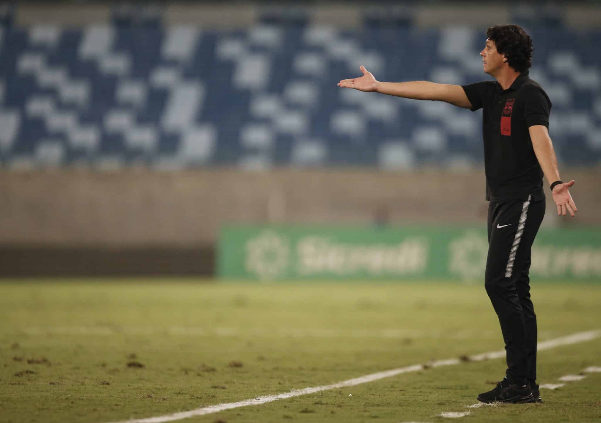 Barbieri lamenta má fase no Brasileiro