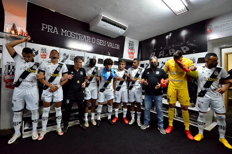 &Eacute; a hora! Basta uma vit&oacute;ria da Ponte Preta contra o Londrina para consagrar a perman&ecirc;ncia na S&eacute;rie B