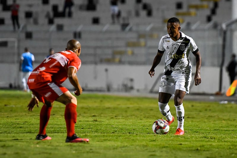 Niltinho sobre a vit&oacute;ria na &uacute;ltima rodada: &ldquo;Gra&ccedil;as a Deus deu tudo certo e sa&iacute;mos com o resultado positivo diante da nossa torcida&rdquo;