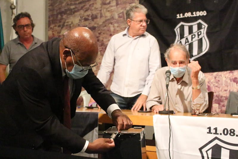 Ponte Preta vai conhecer seu novo presidente na segunda-feira