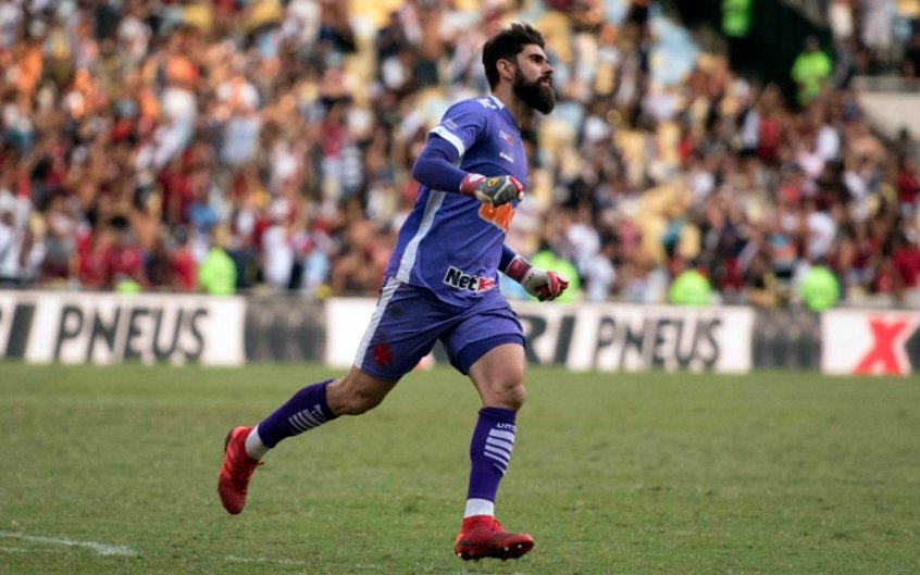 Fernando Miguel pode retornar em 2022; Atlético-GO quer sua permanência