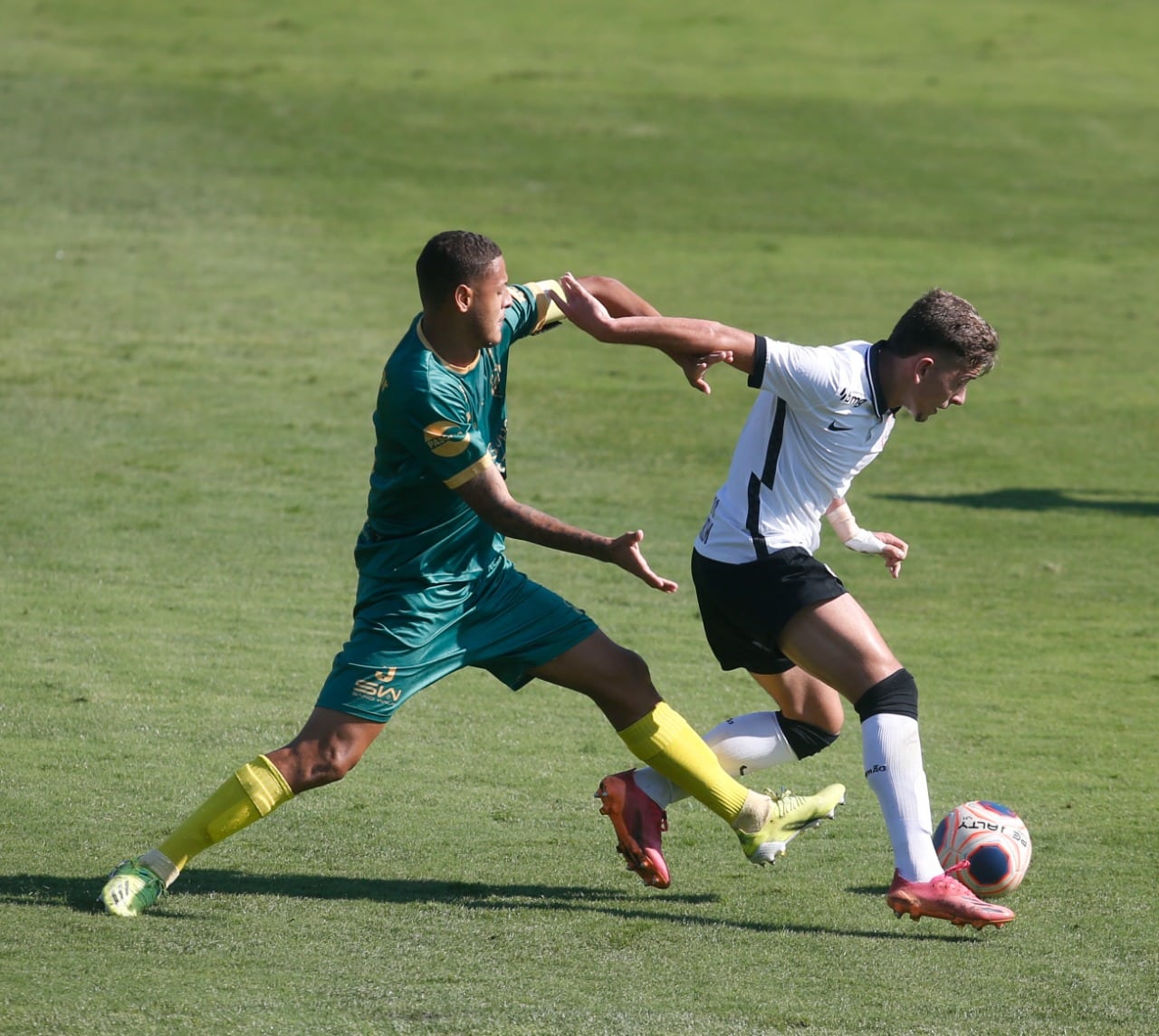 Jogando a vida no Paulist&atilde;o Sub-20, jogadores do XV de Ja&uacute; acreditam na classifica&ccedil;&atilde;o: &ldquo;Em busca da vit&oacute;ria&rdquo;