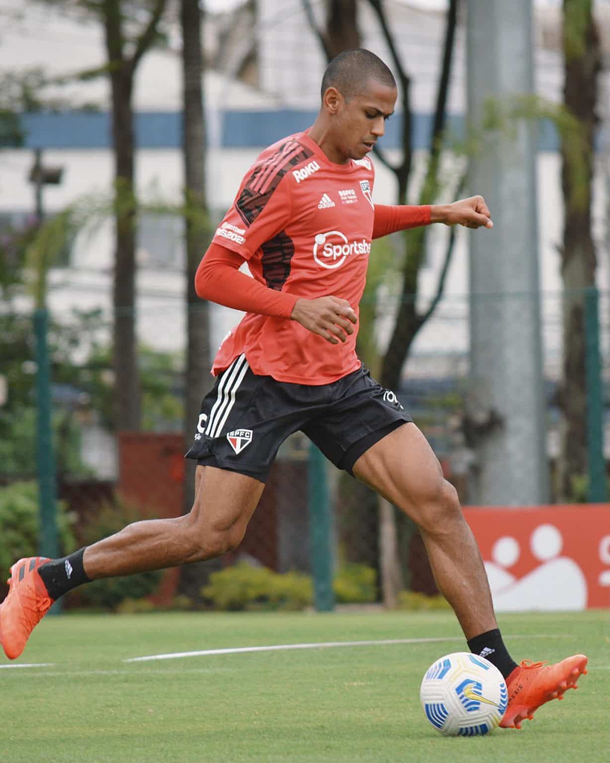 S&atilde;o Paulo recebe Flamengo cheio de desfalques