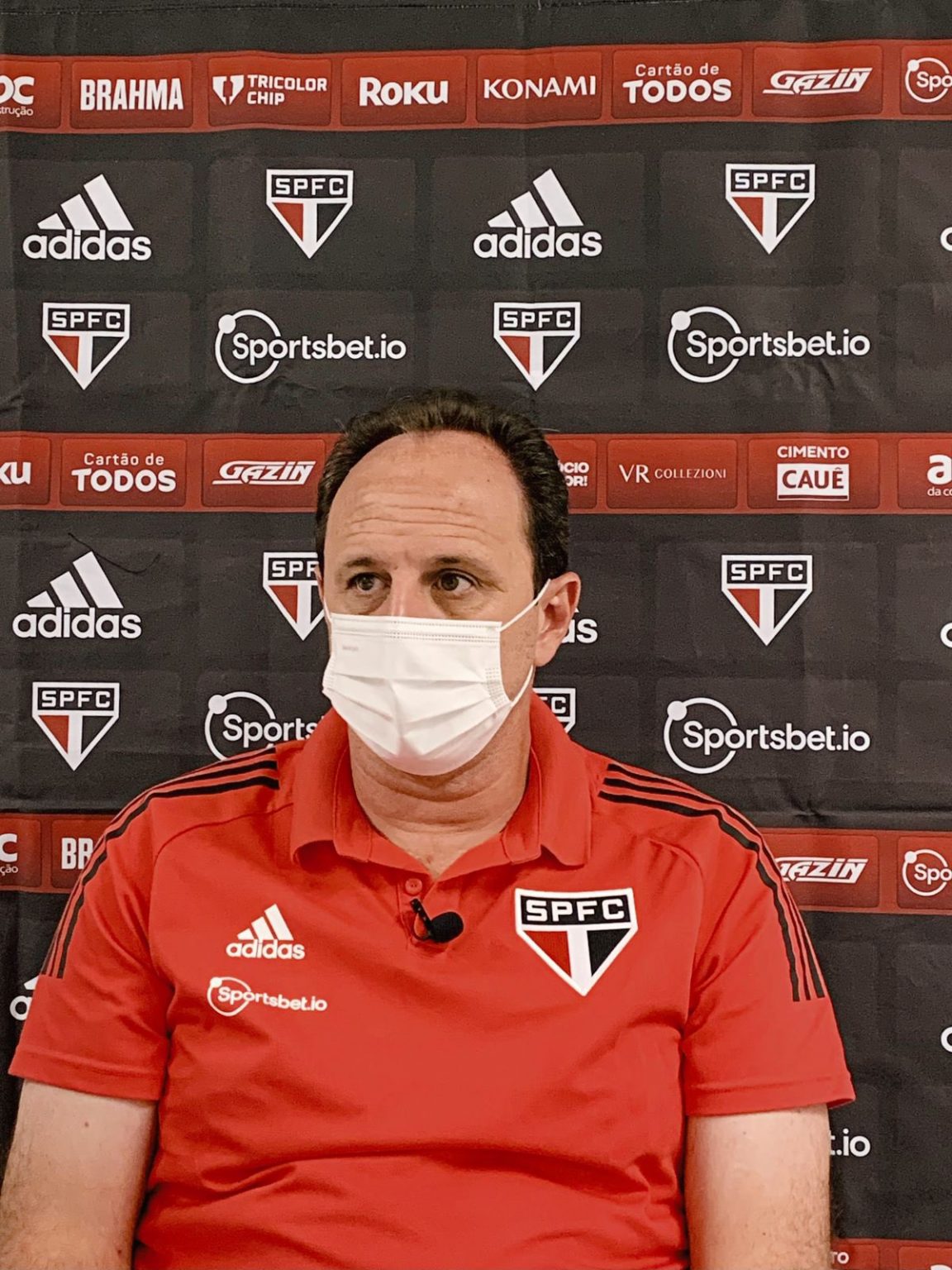 Ceni fica insatisfeito com atua&ccedil;&atilde;o do S&atilde;o Paulo: &ldquo;jogamos abaixo dos &uacute;ltimos jogos&rdquo;