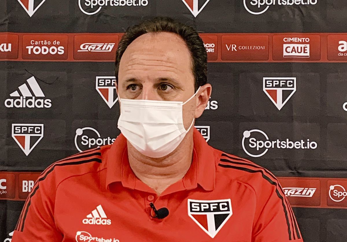 Ceni fica insatisfeito com atua&ccedil;&atilde;o do S&atilde;o Paulo: &ldquo;jogamos abaixo dos &uacute;ltimos jogos&rdquo;