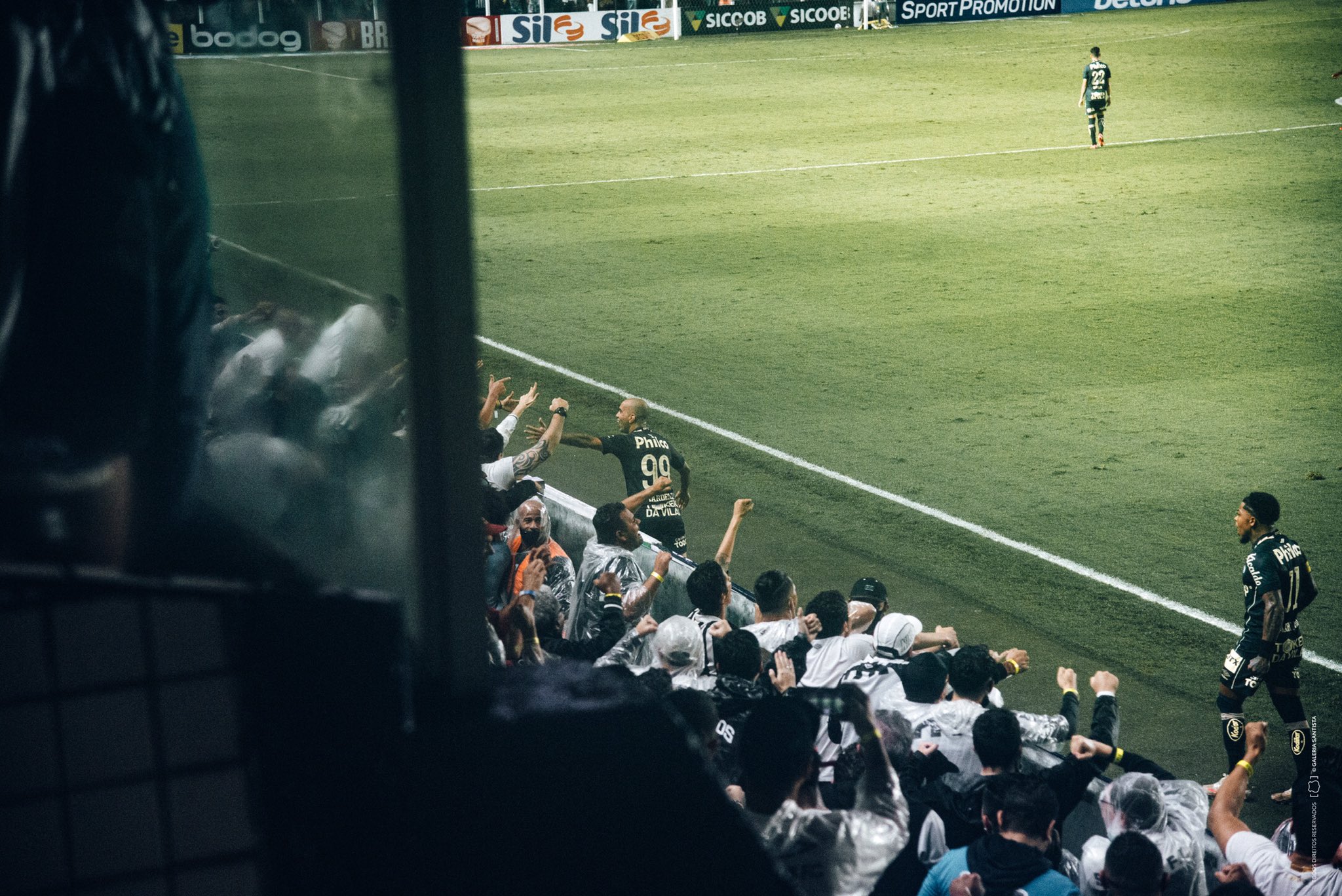 Santos inicia neste sábado venda de ingressos para o jogo contra o Red Bull Bragantino