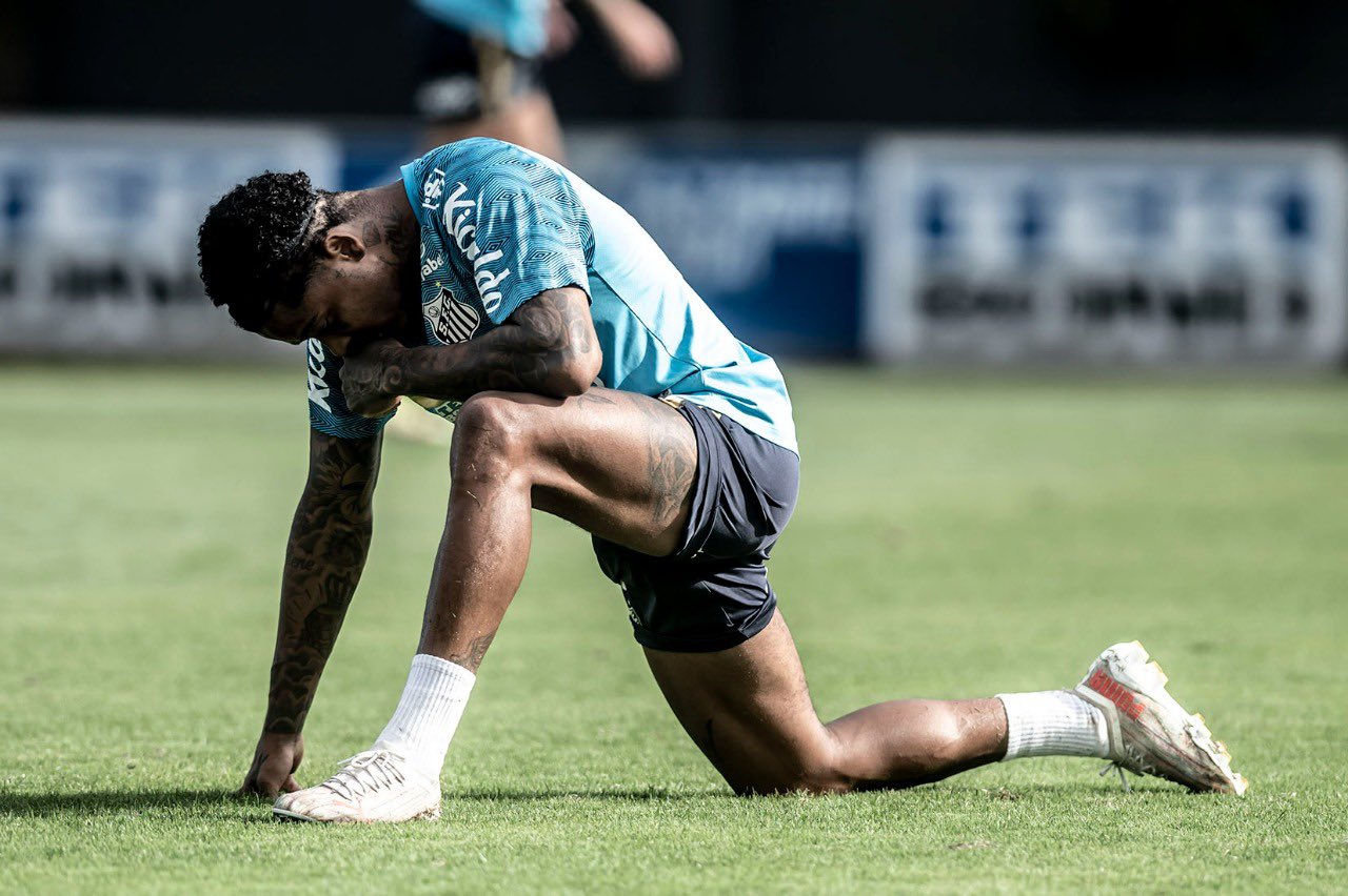 Risco de rebaixamento do Santos cai para 11%