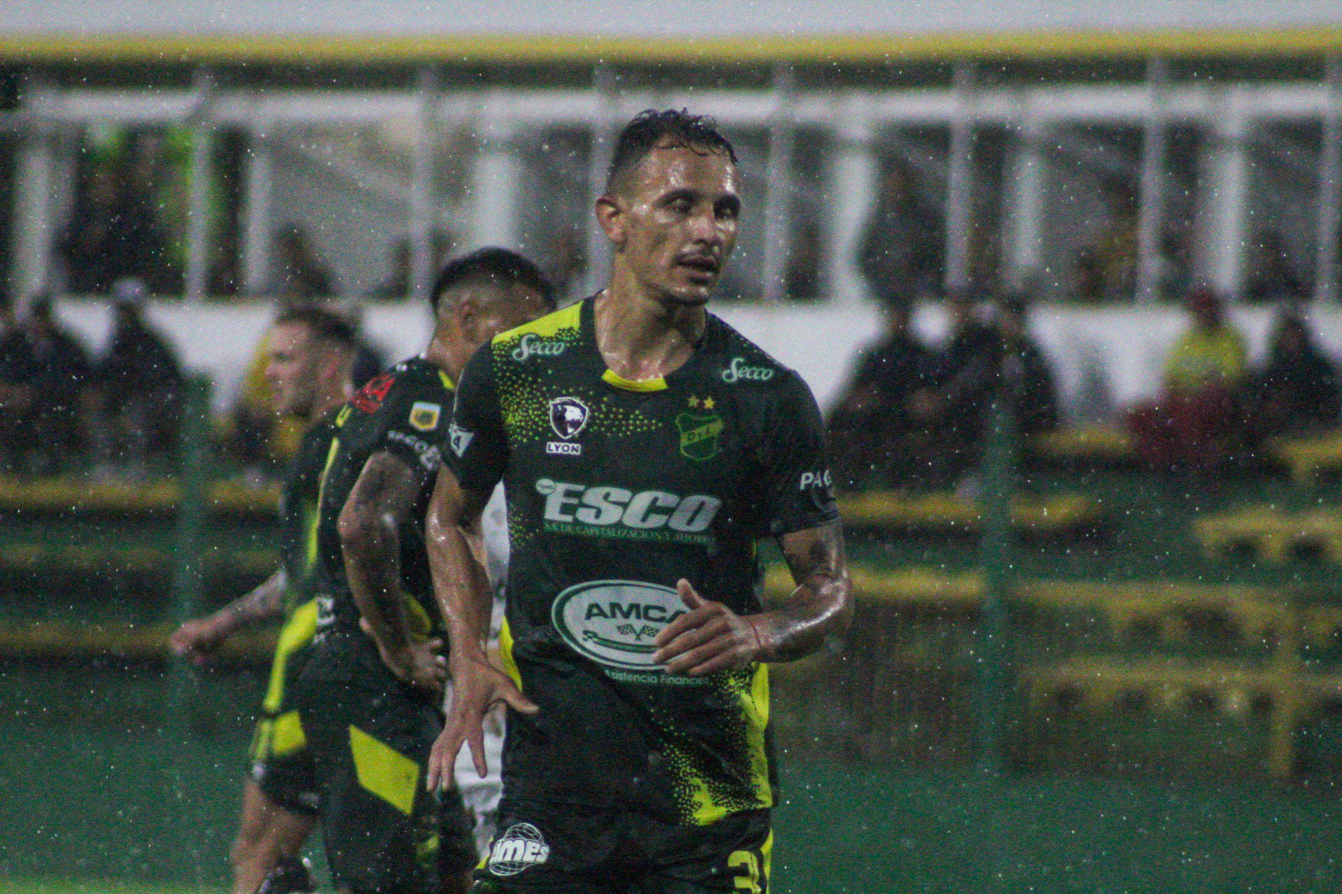 Defensa y Justicia x Col&oacute;n como aconteceu &ndash; Resultado, destaques e rea&ccedil;&atilde;o