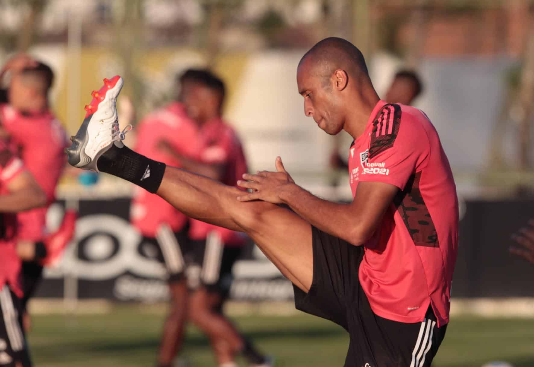 Confira quem vai a campo pelo S&atilde;o Paulo contra Fortaleza