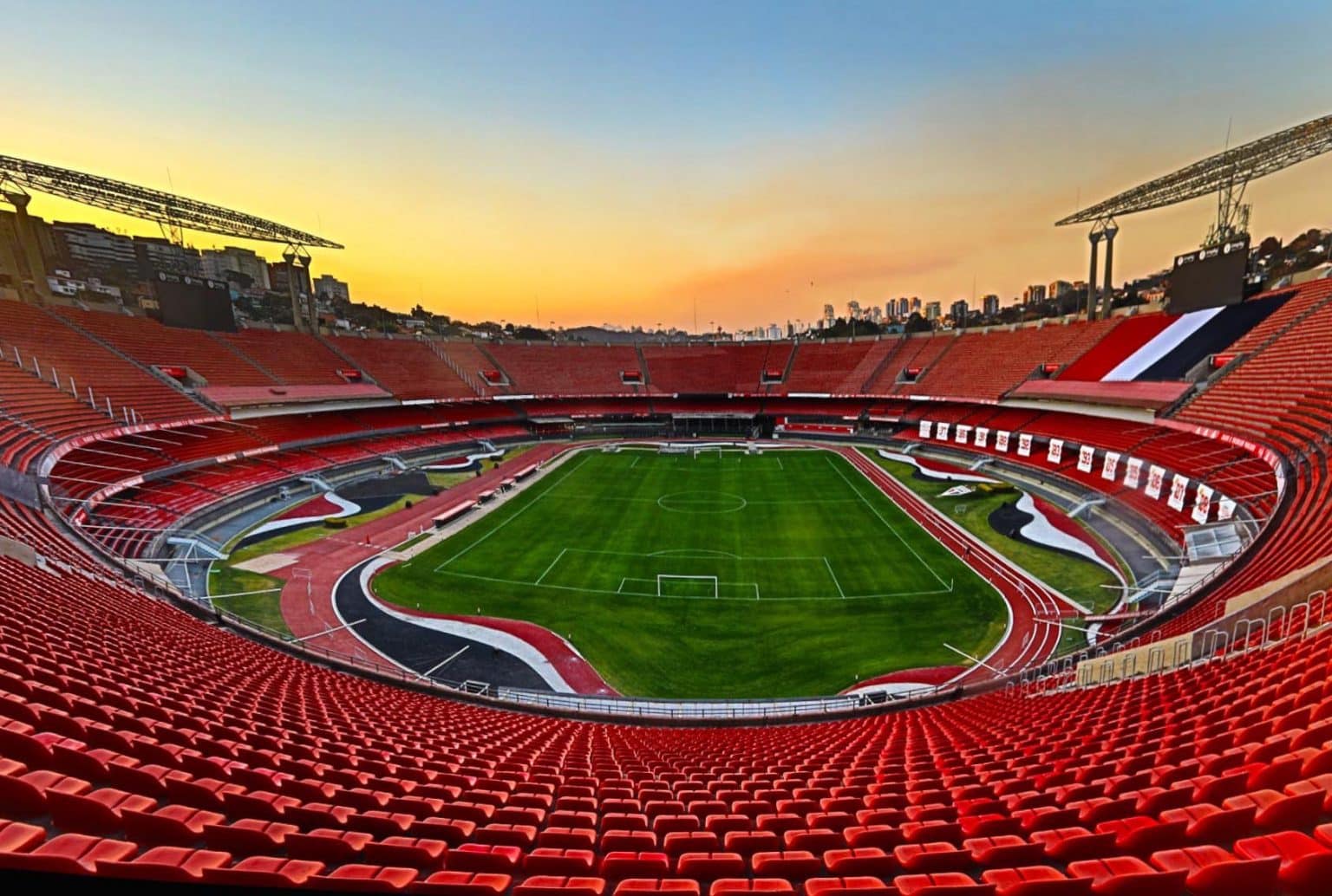 Torcida do S&atilde;o Paulo pode bater recorde de p&uacute;blico no Morumbi