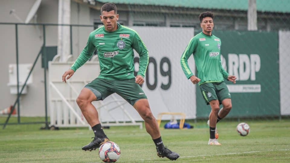 Coritiba&nbsp;inicia dispensas no elenco