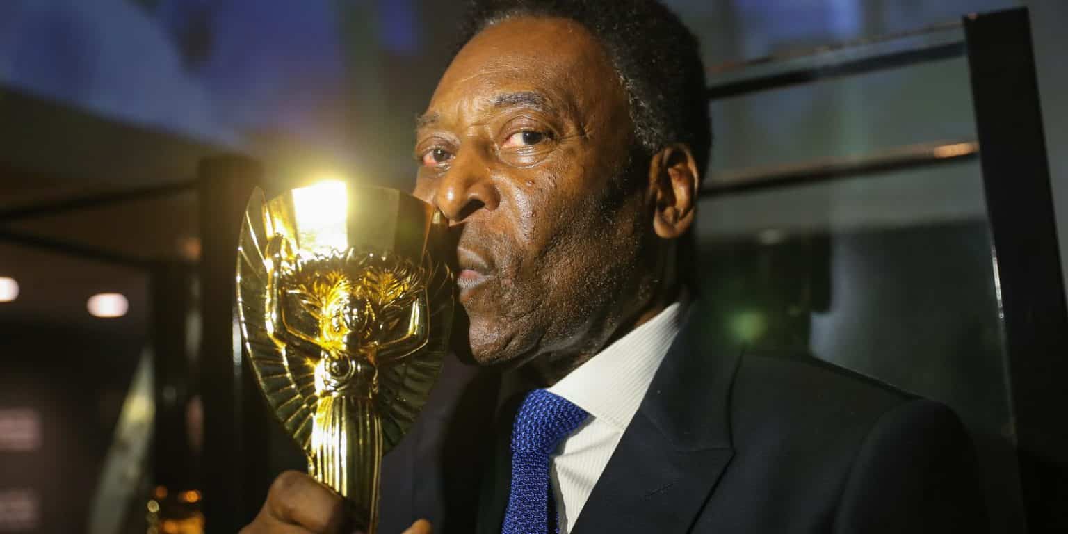 Rueda confirma negocia&ccedil;&atilde;o para compra da marca Pel&eacute;: &ldquo;A melhor homenagem que o Santos pode dar&rdquo;