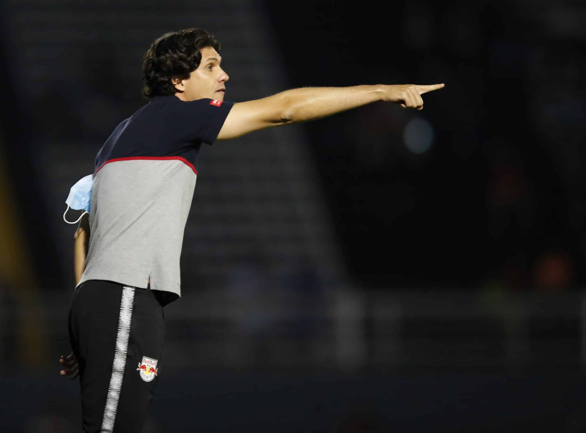 Barbieri demonstra confiança em seus jogadores