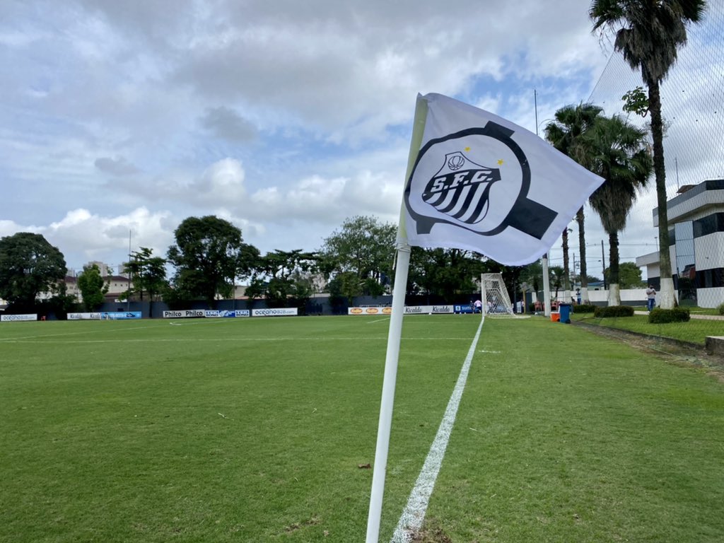 Santos faz nova proposta para compra do CT Rei Pel&eacute;