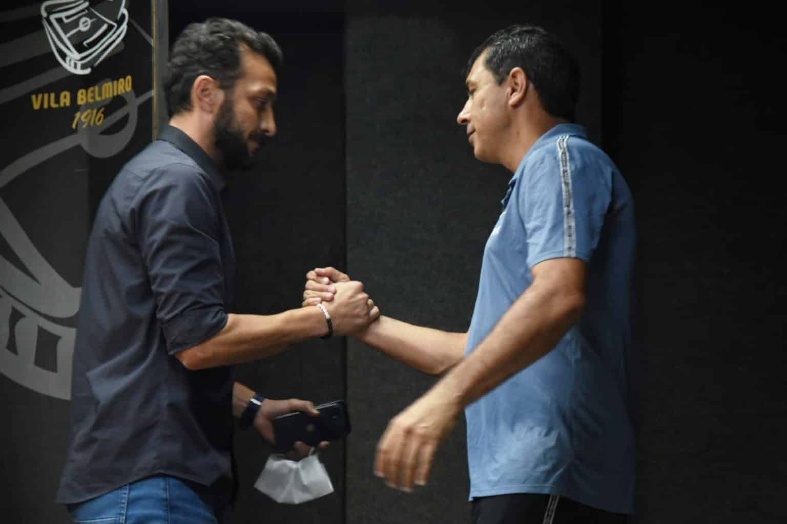 Santos ter&aacute; F&aacute;bio Carille em 2022