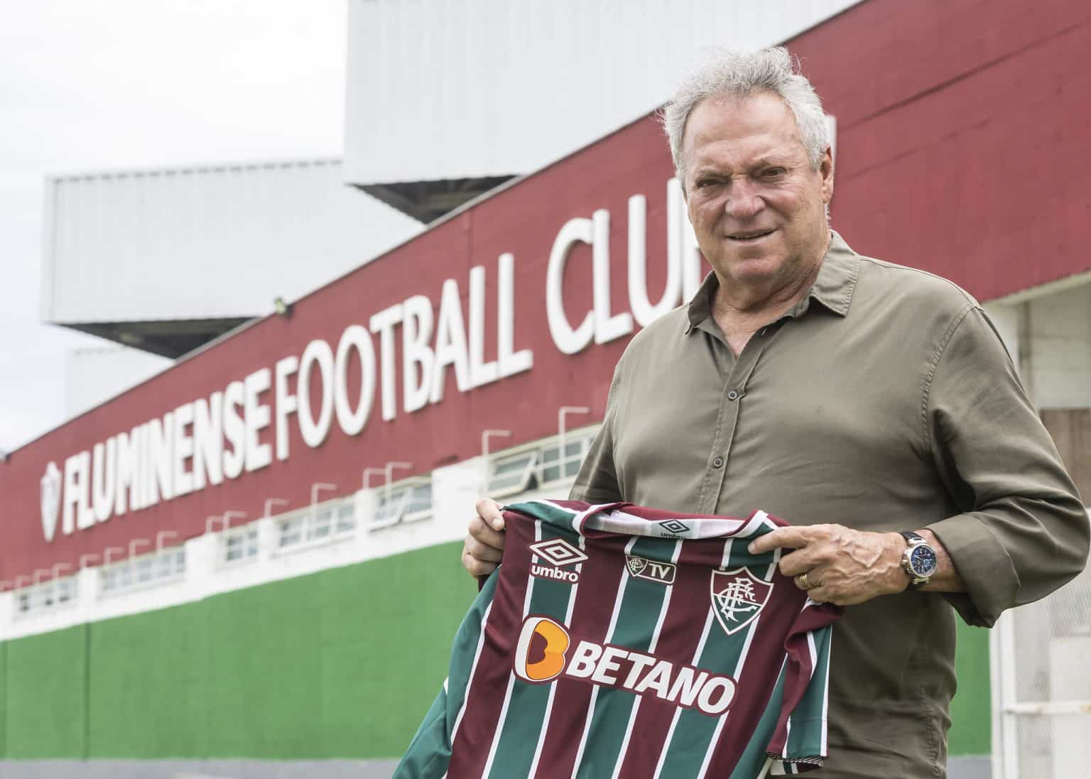 Abel Braga revela interesse em jogadores do Inter