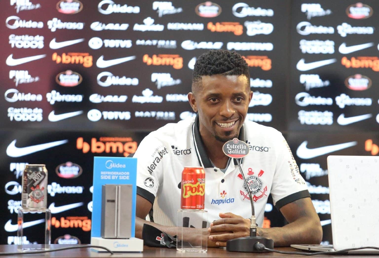 Jonathan Cafu recebe sondagens e deve sair do Corinthians
