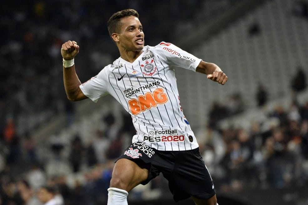 Pedrinho diz ter saudades do Corinthians, mas descarta volta