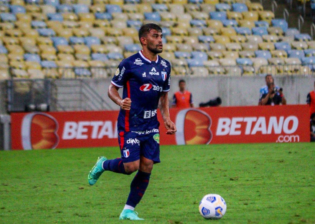 S&atilde;o Paulo negocia atleta do Fortaleza a pedido de Ceni