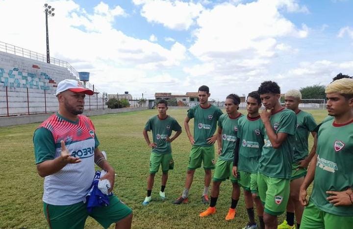 Técnico do CSE fala sobre a dificuldade de enfrentar São Paulo na Copinha