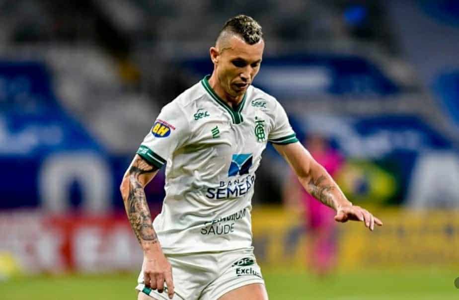 Marcelo Toscano se despede do Am&eacute;rica-MG em rede social