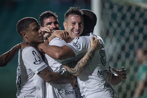 Ponte Preta focada na renovação de atletas