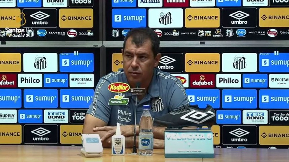 Carille comenta interesse do Santos em Richcard e L&eacute;o: &ldquo;Pode ser do perfil&rdquo;