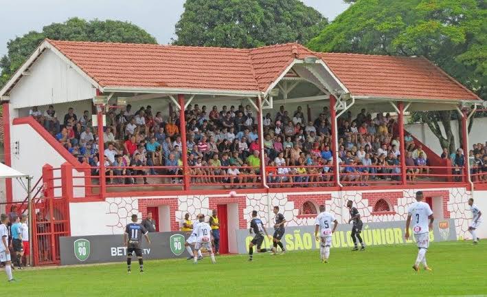 Estádio J.D. Martins (Divulgação: Prefeitura de Cravinhos)