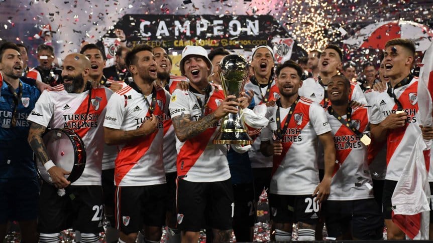 River Plate goleia Colón com show de Álvarez e leva troféu dos campeões