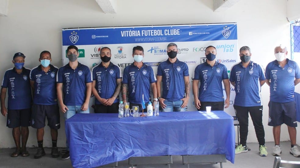 Comiss&atilde;o t&eacute;cnica do Vit&oacute;ria-ES (Foto: Marcela Delatorre/Assessora do Vit&oacute;ria-ES)