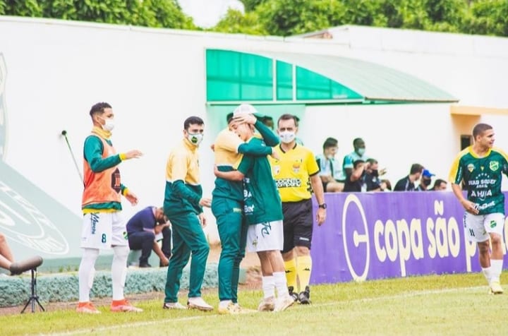 XV de Ja&uacute; x Gr&ecirc;mio como aconteceu &ndash; Resultado, destaques e rea&ccedil;&atilde;o