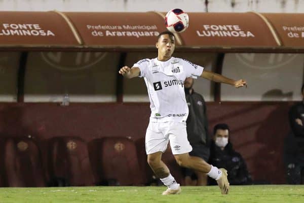 Santos renova com Kaio Henrique at&eacute; o fim de 2022