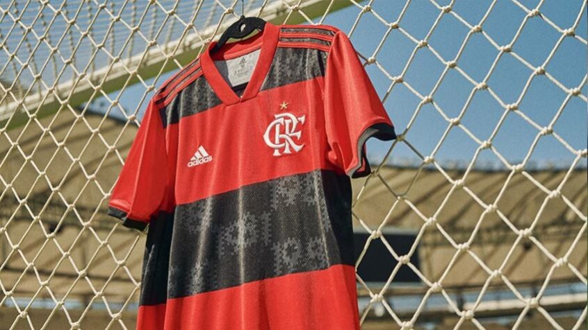 Flamengo renova com Adidas at&eacute; 2025; veja n&uacute;meros do novo acordo