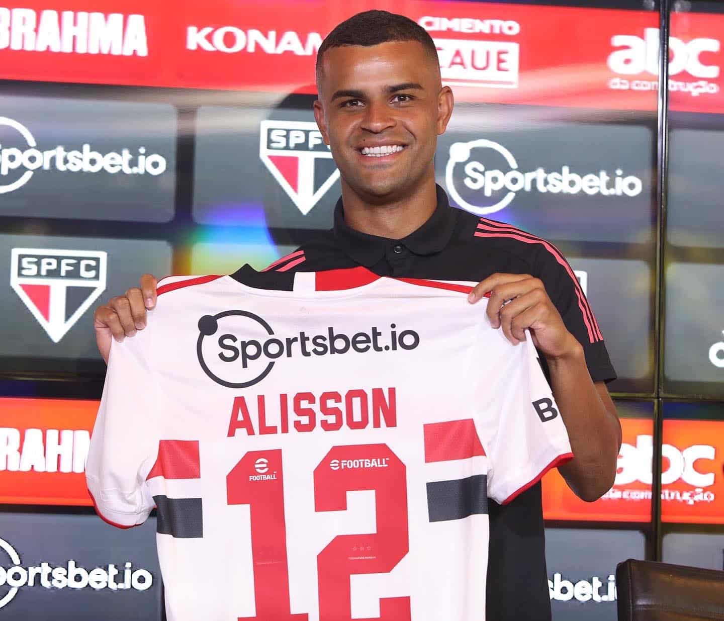 Alisson &eacute; apresentado no S&atilde;o Paulo! Confira trechos da entrevista