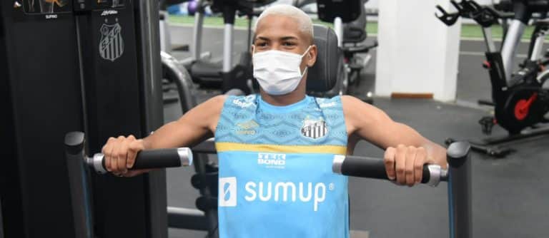 &Acirc;ngelo e Luiz Felipe testam negativo em novo teste de Covid-19 e retornam aos treinos