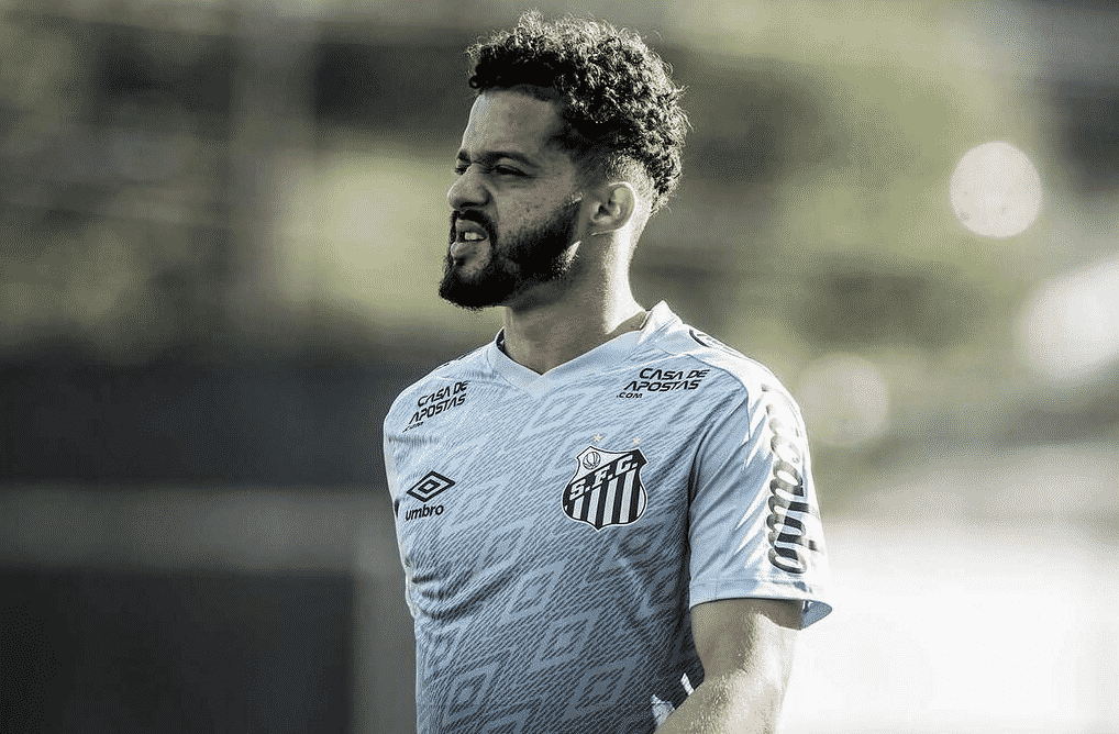 Santos e Lucas Venuto buscam rescis&atilde;o de contrato; Guarani de olho