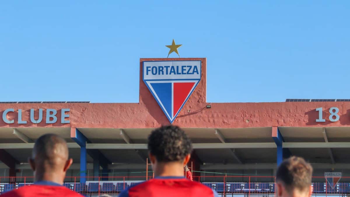 Fortaleza deve anunciar contrata&ccedil;&otilde;es nos pr&oacute;ximos dias; veja nomes