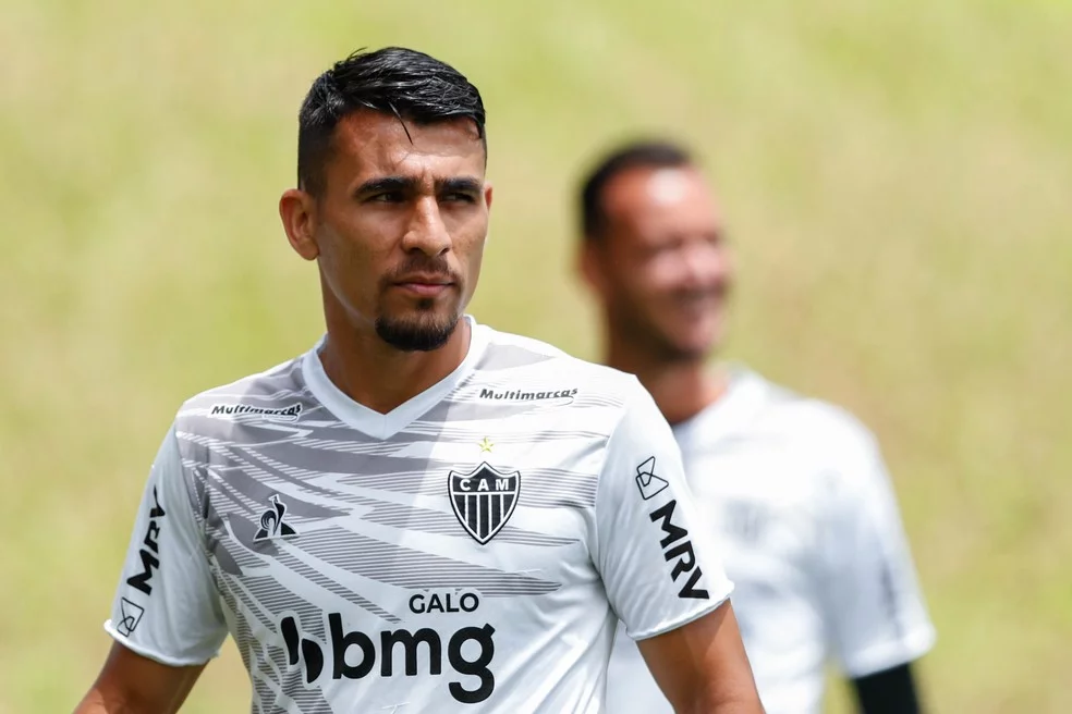 Atl&eacute;tico-MG pode lucrar bolada em venda de Junior Alonso; entenda
