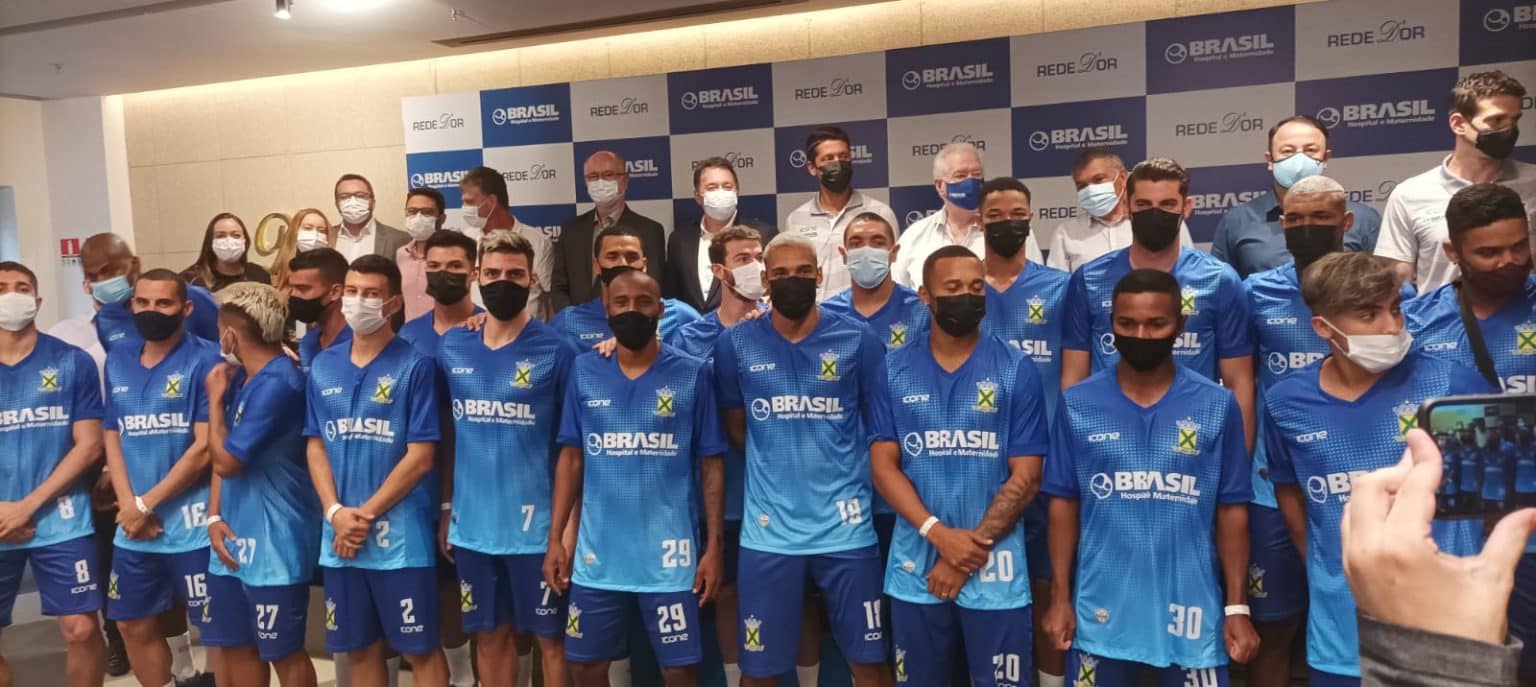 Santo Andr&eacute;: elenco faz exames e concede coletiva