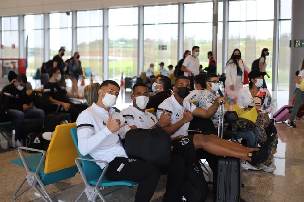 Antes de estreia na Copinha, quatro atletas do Atl&eacute;tico-MG testam positivo para Covid-19; outros dois s&atilde;o afastados